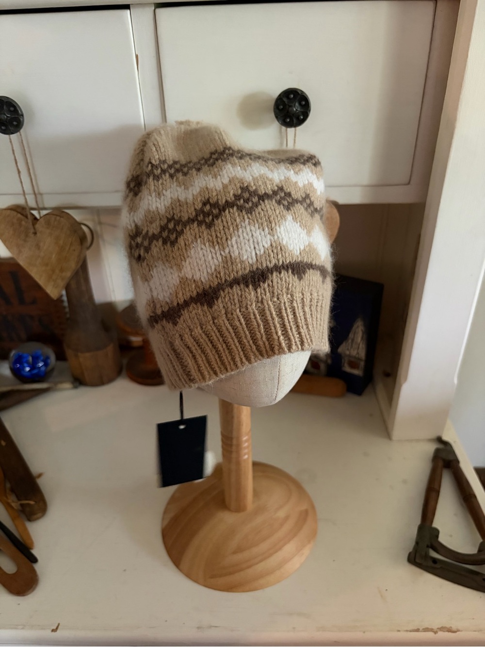Brooks Brothers Women’s Cream & Brown Fair Isle Knit Hat/Scarf Set